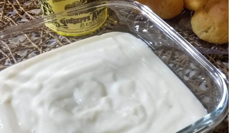 Crema pasticcera senza uova