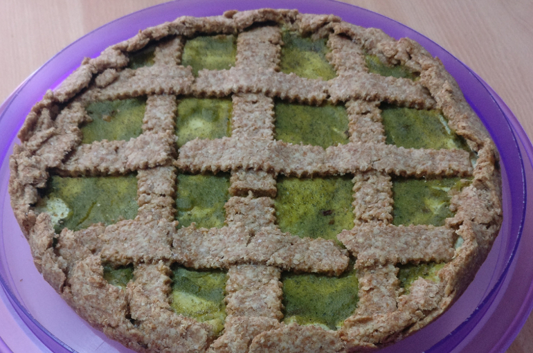 Crostata salata zucchine e robiola