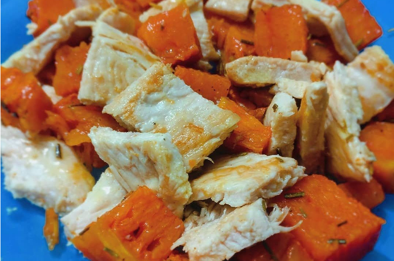 Insalata di pollo e zucca