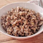 Zuppa di grano saraceno e lenticchie